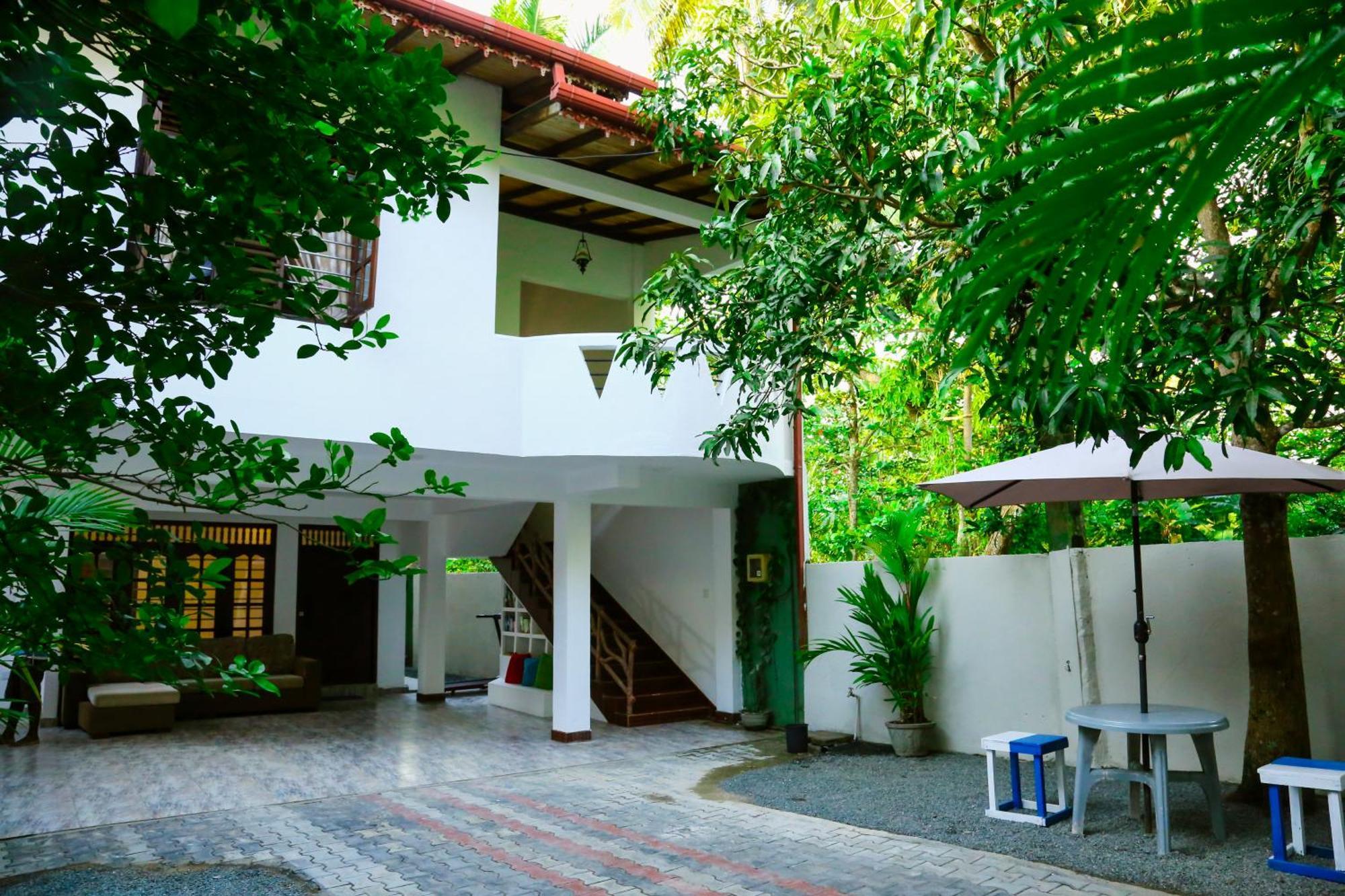 Eden Villa ヒッカドゥワ エクステリア 写真